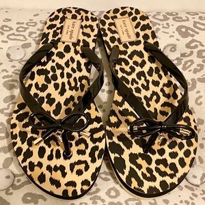 KATE SPADE LEOPARD FLIP FLOPS